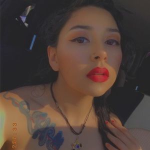 Meet your Posher, Candice